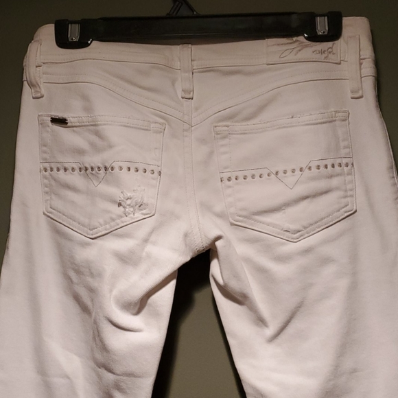 $ DROP NWT Diesel White Ripped Jeans - Picture 4 of 8